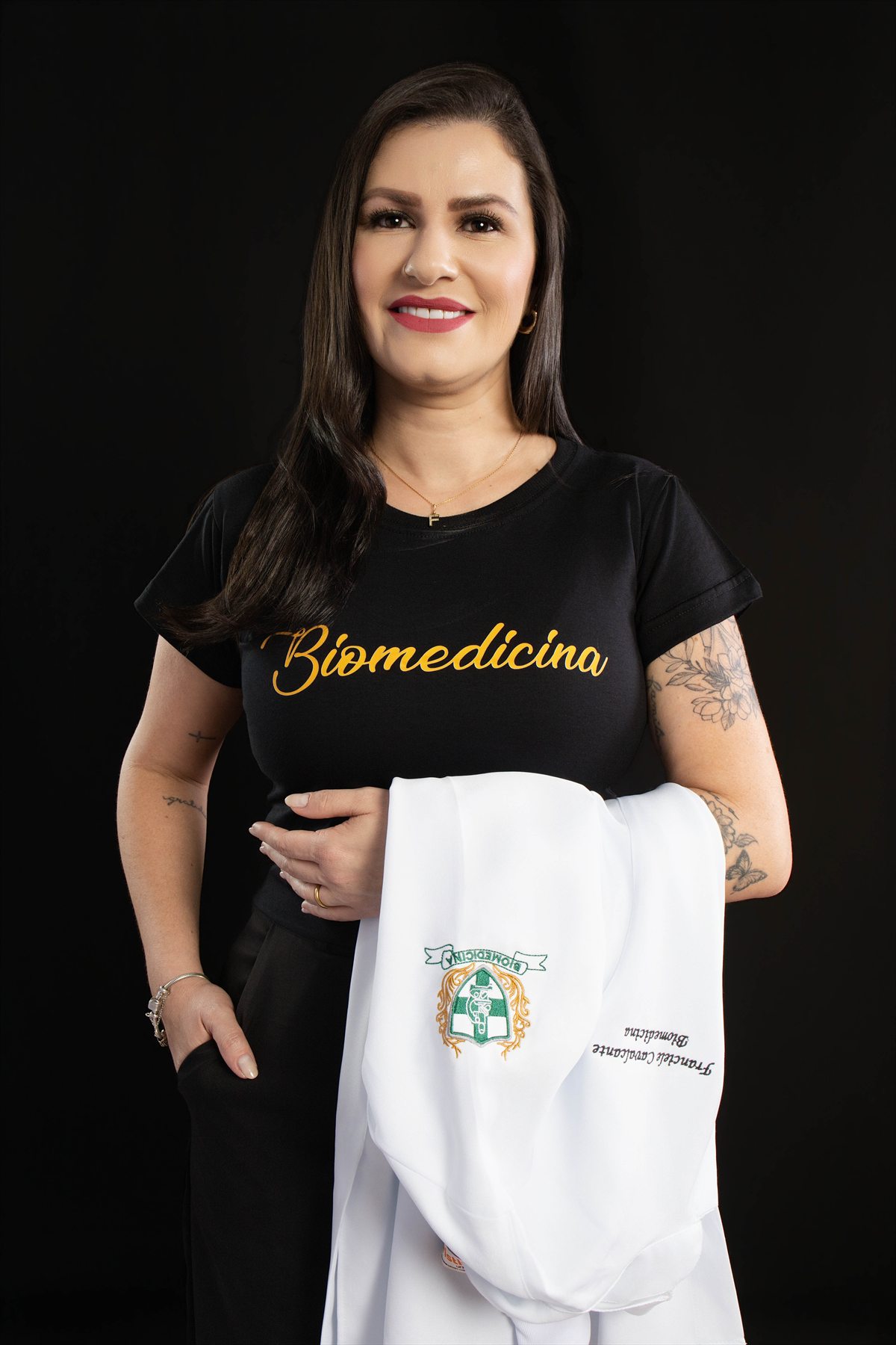 Retrato profissional de formanda de Biomedicina